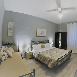Biscuit Bed & Breakfast